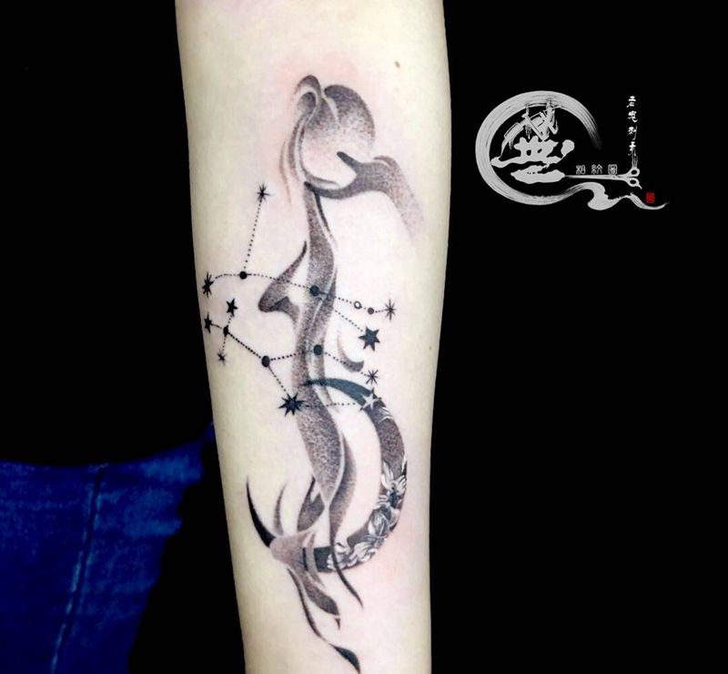 点刺小清新纹身图片_手臂点刺纹身图案