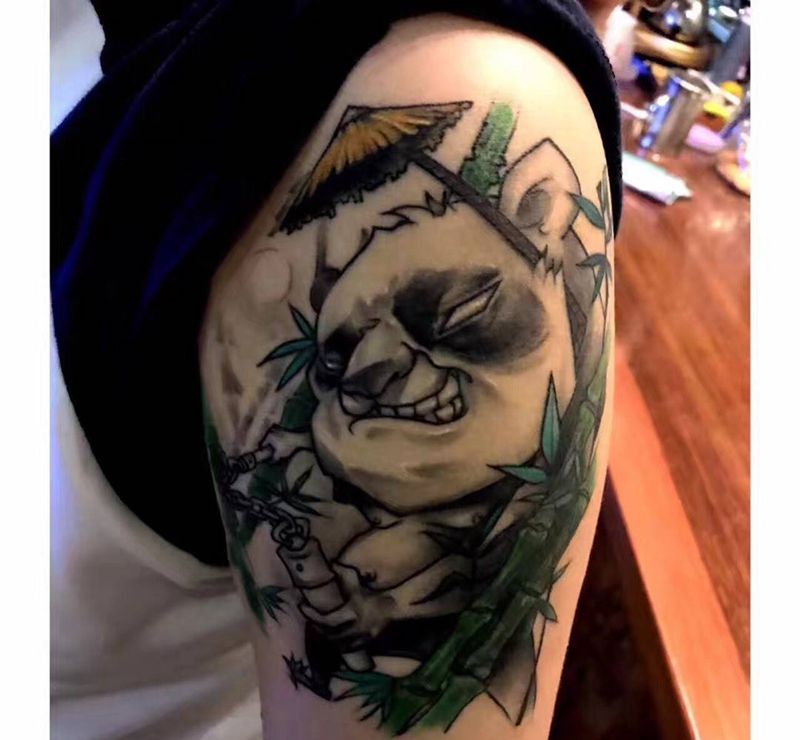功夫熊猫纹身图片_手臂纹身图案