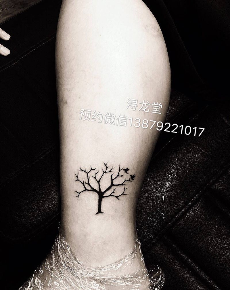 生命树纹身图片_腿部清新纹身图案