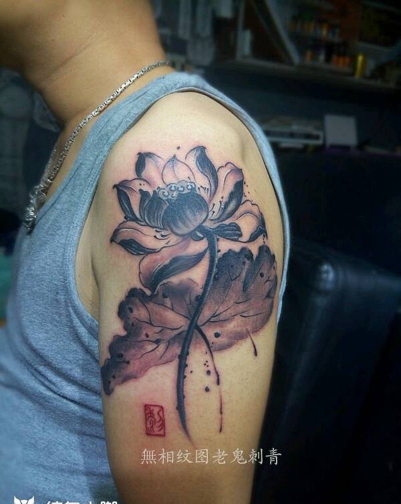 水墨莲花纹身图片_手臂传统国画成品纹身图案