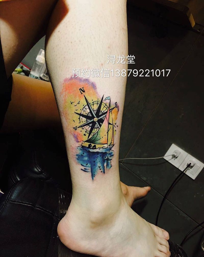 指南针纹身图片_彩色手臂脚部腿部欧美纹身图案