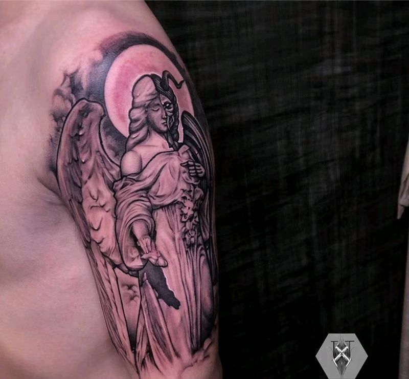 取   舍纹身图片_手臂欧美写实纹身图案