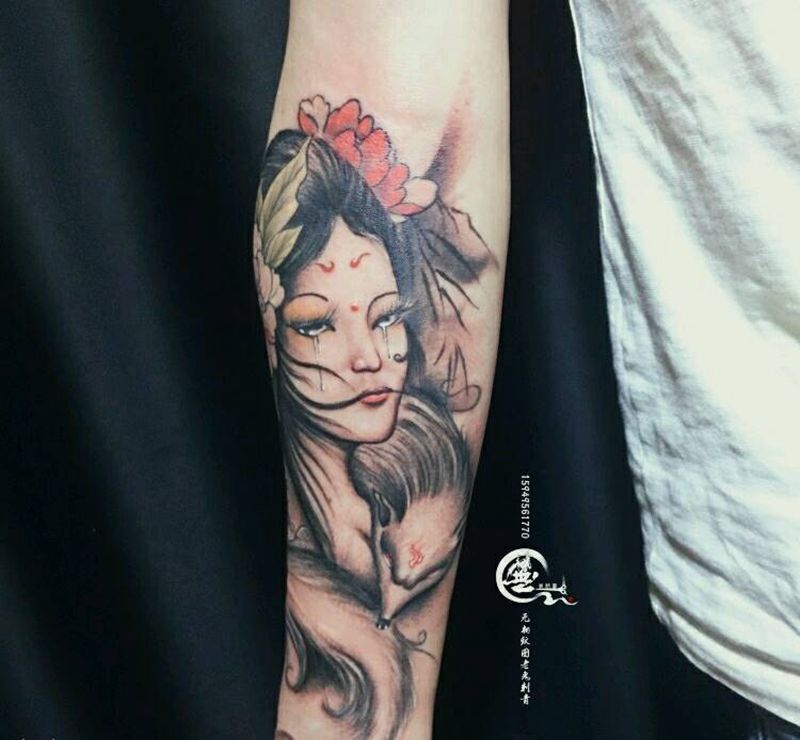 艺妓纹身图片_手臂艺妓纹身图案