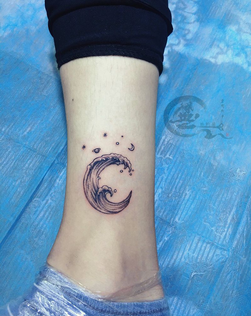 小清新纹身图片_脚部纹身图案