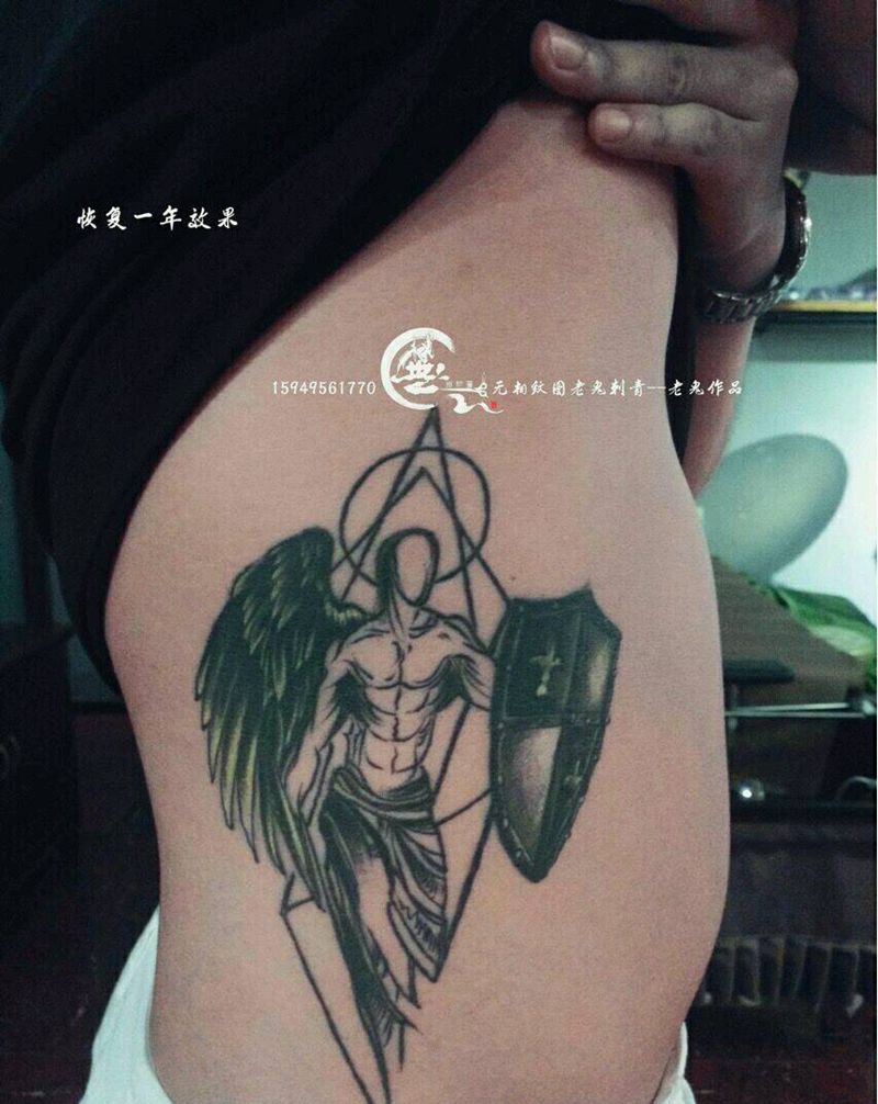 恢复好作品纹身图片_腰部欧美成品纹身图案