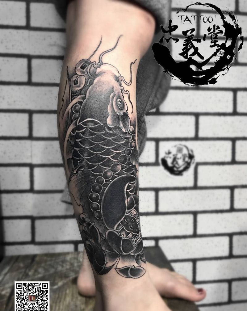 小腿鲤鱼 遮盖纹身图片_腿部新传统纹身图案