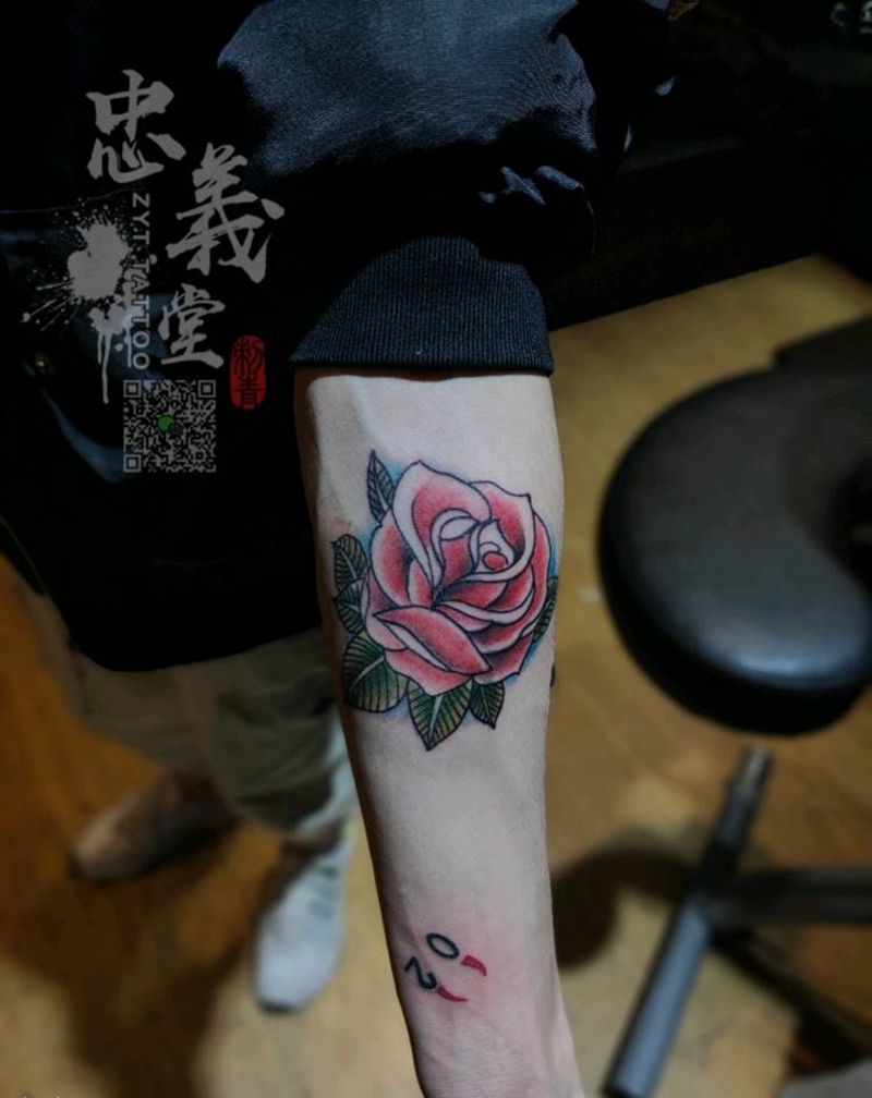 玫瑰纹身图片_手部New School纹身图案