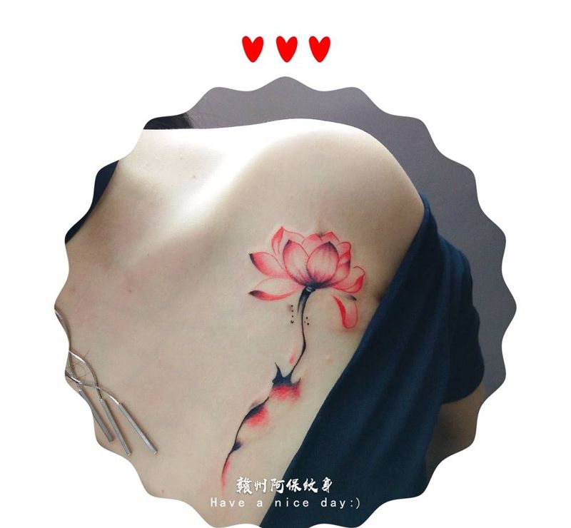 出淤泥而不染纹身图片