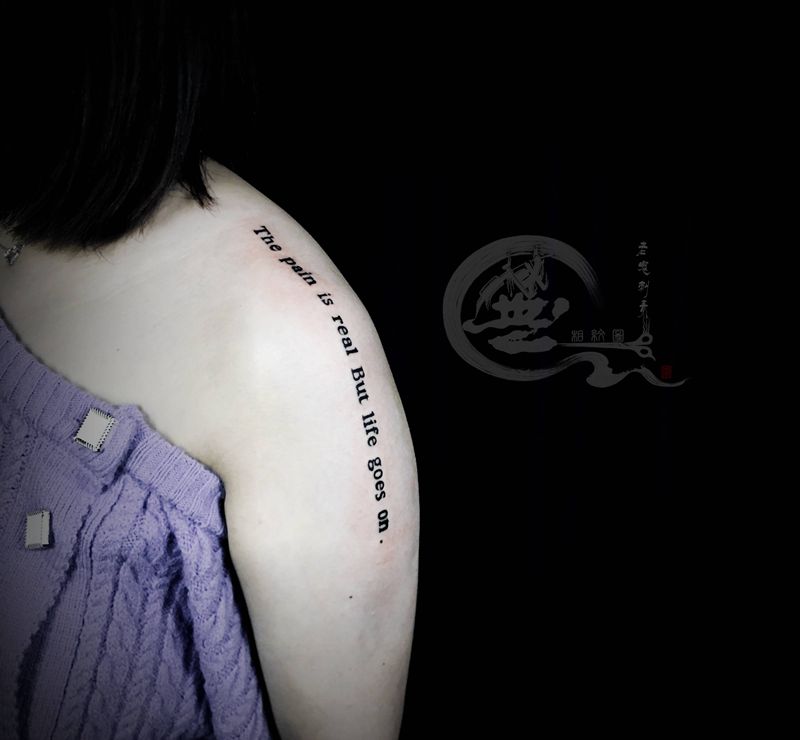 字母英文纹身图片_肩部腰部纹身图案