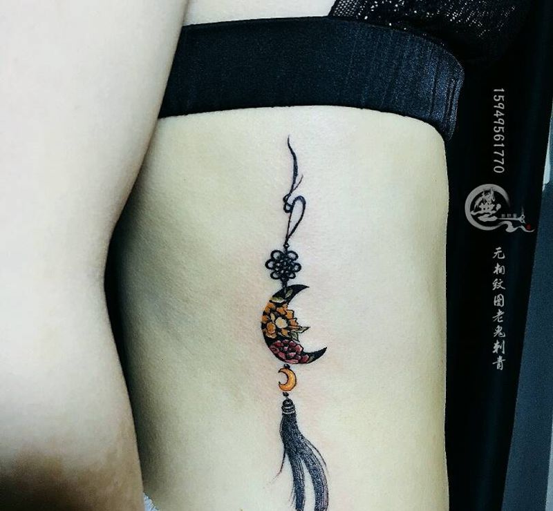 小图纹身图片_腰部纹身图案