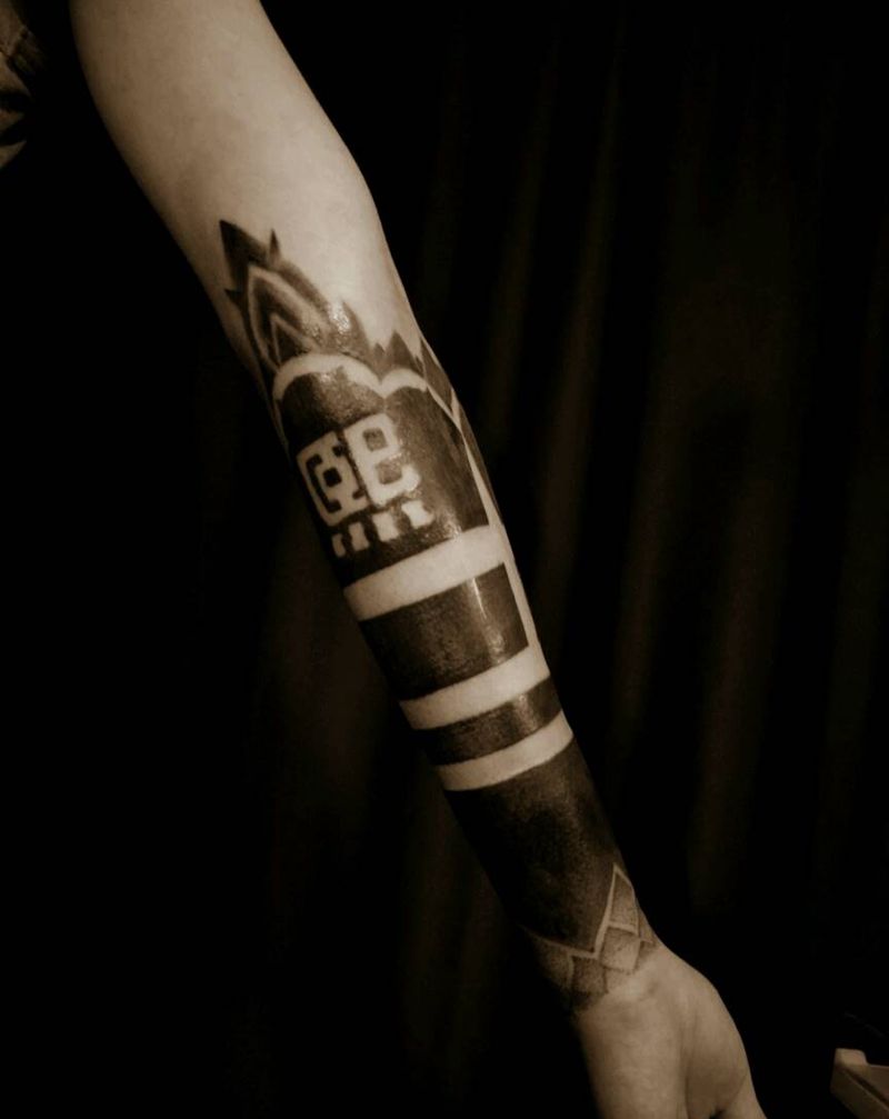 小黑臂纹身图片_手臂欧美图腾成品纹身图案