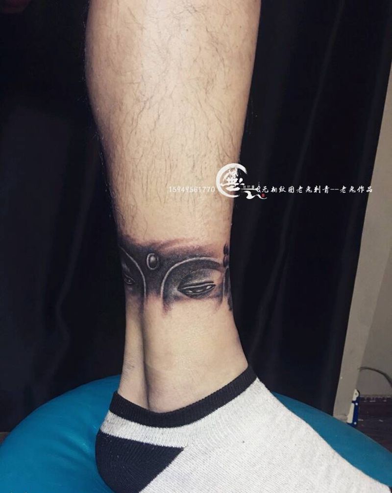 腿环纹身图片_腿部传统纹身图案