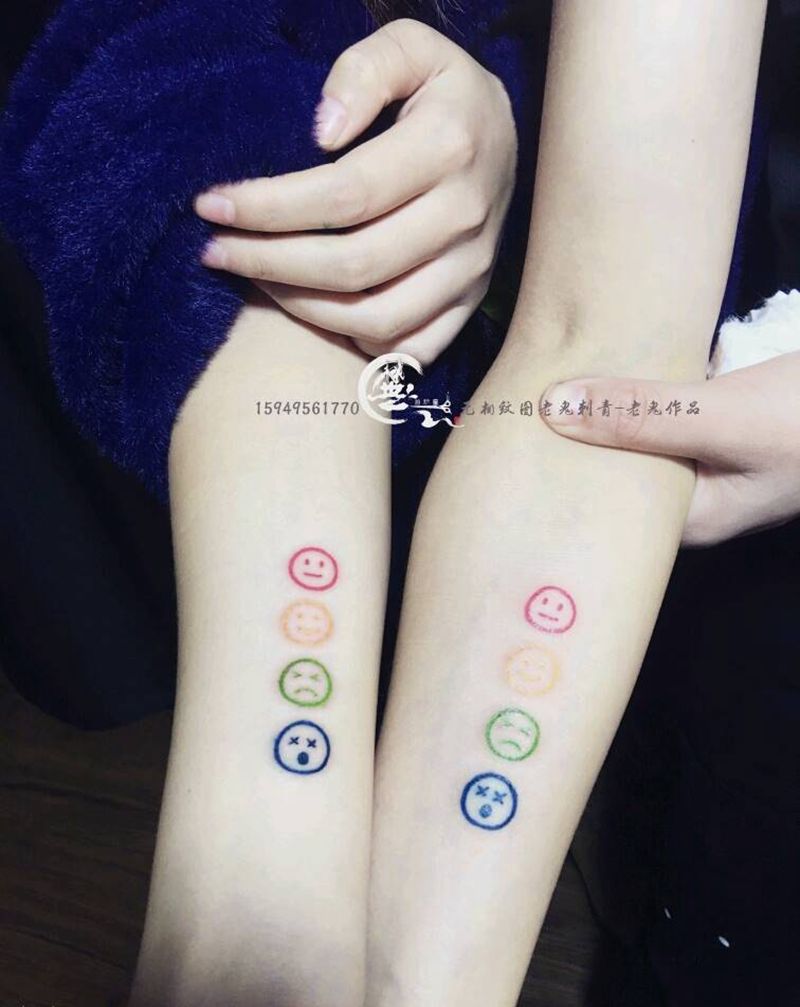 泫雅同款纹身图片_手部纹身图案