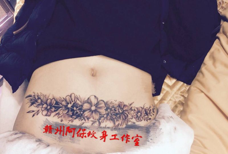 最伟大的是母亲 辣妈遮盖纹身图片