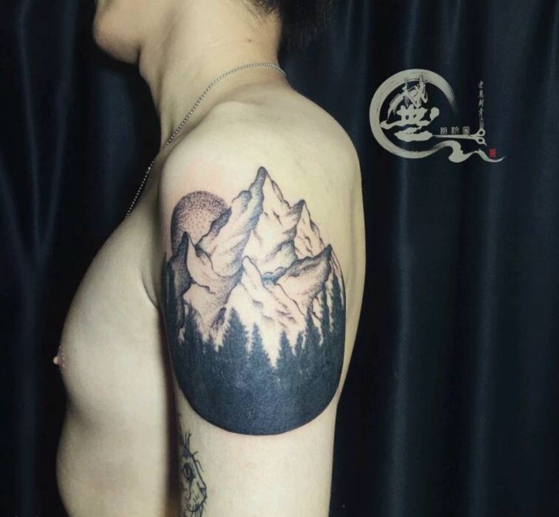 山纹身图片_手臂纹身图案