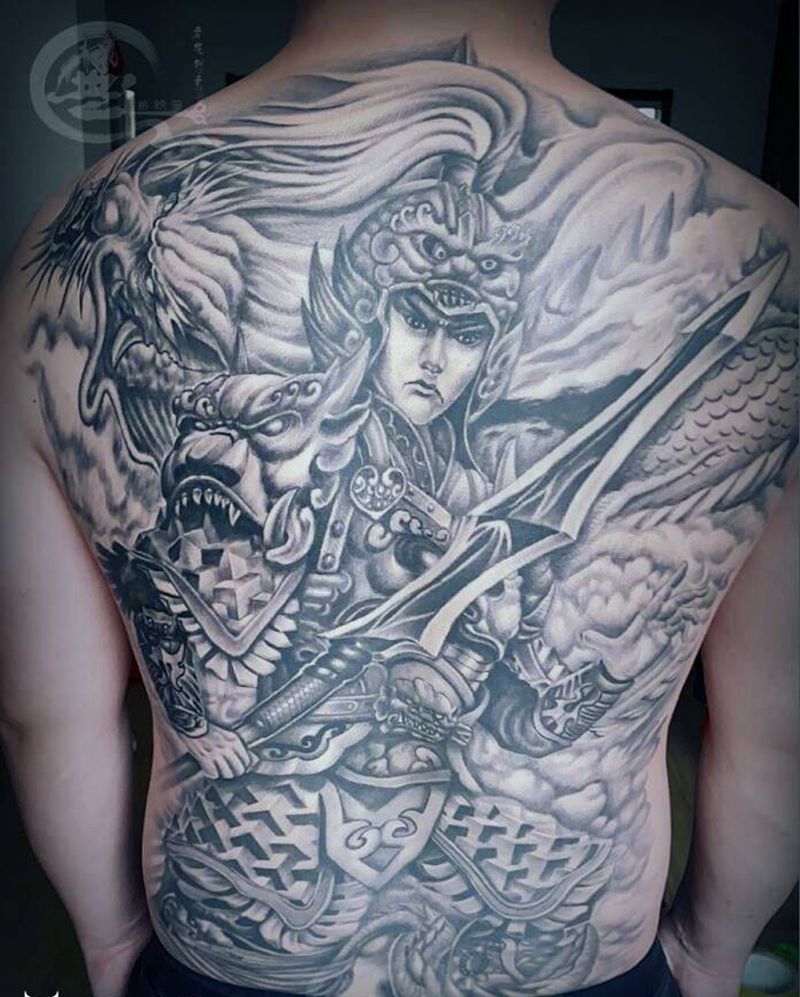 赵云纹身图片_背部新传统纹身图案