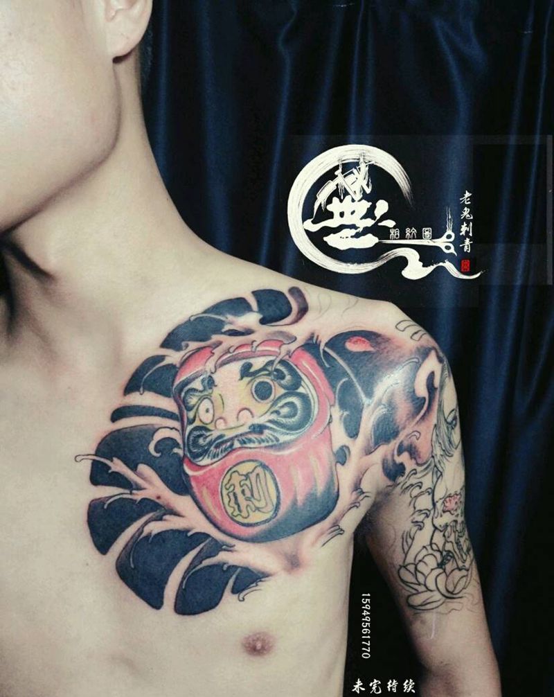 日式半甲纹身图片_胸部手臂成品纹身图案