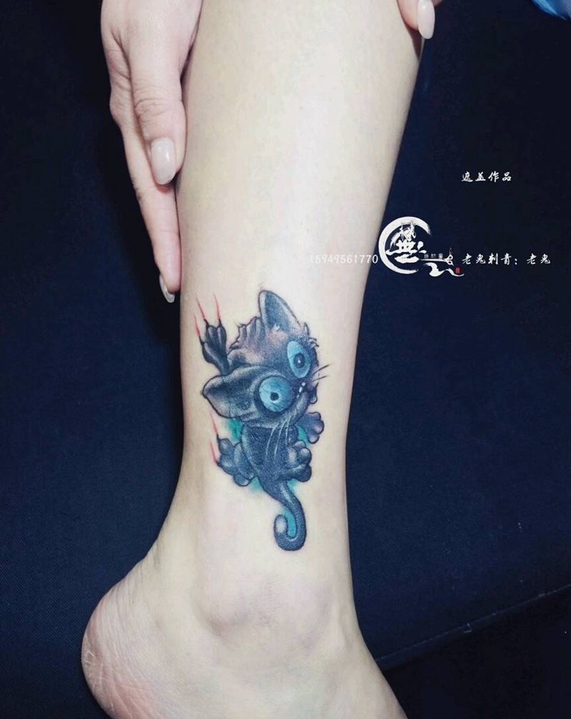 遮盖纹身图片_脚部欧美动物成品纹身图案