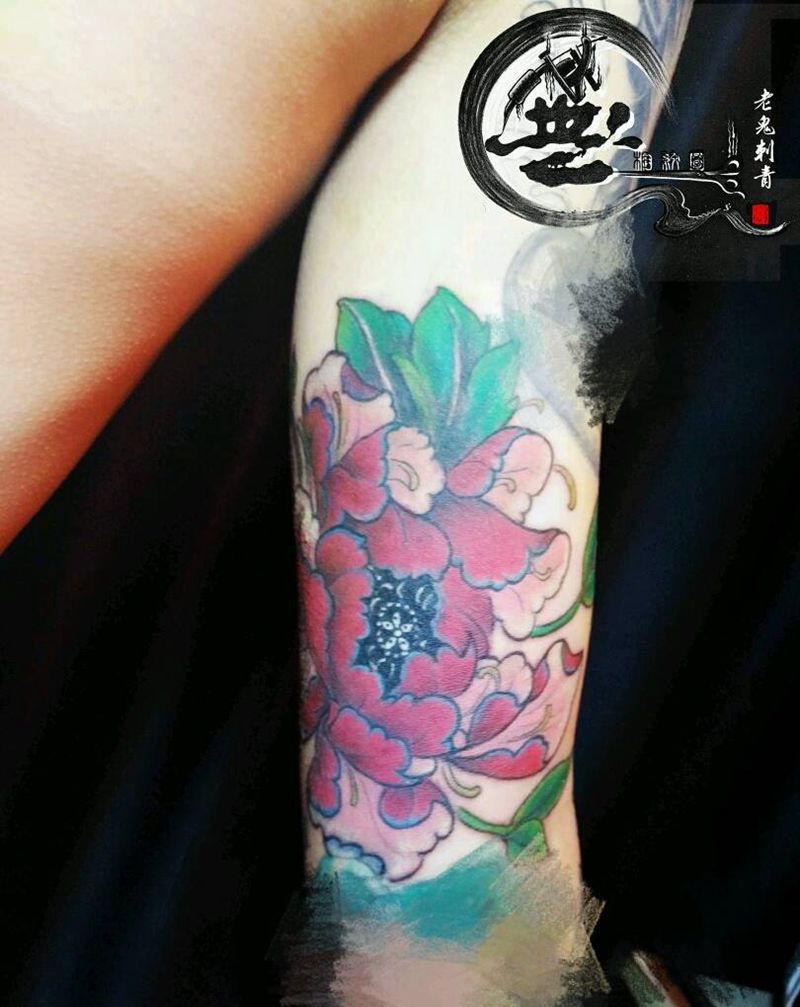牡丹纹身图片_手臂花卉半成品纹身图案