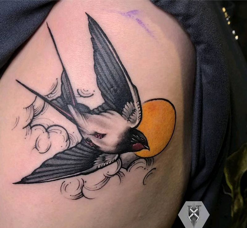 【燕】纹身图片_手臂New School纹身图案