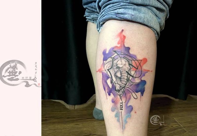 象纹身图片_脚部纹身图案