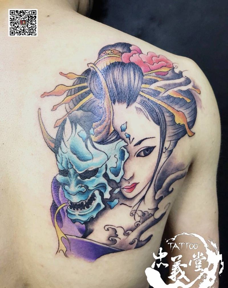 艺姬纹身图片_背部肩部新传统纹身图案