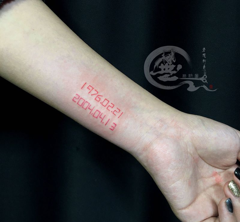 小图纹身图片_手部纹身图案