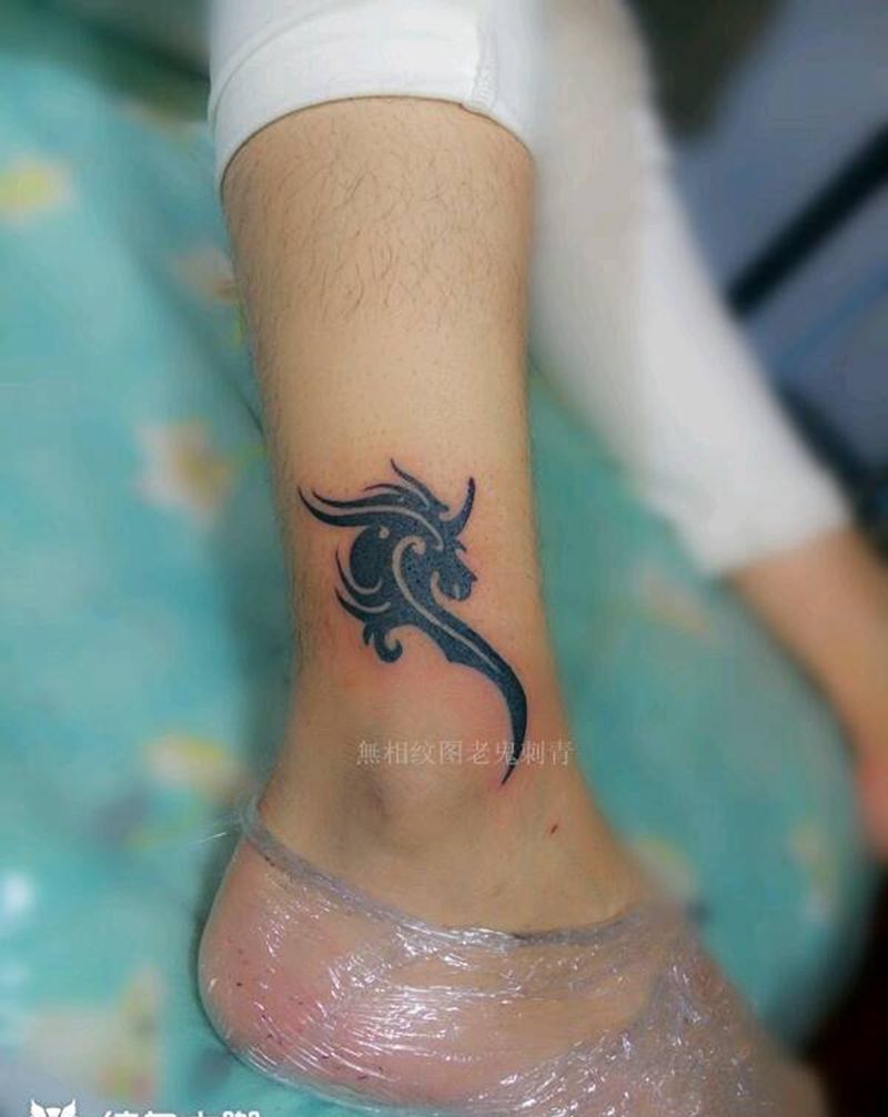 图腾纹身图片_脚部图腾成品纹身图案