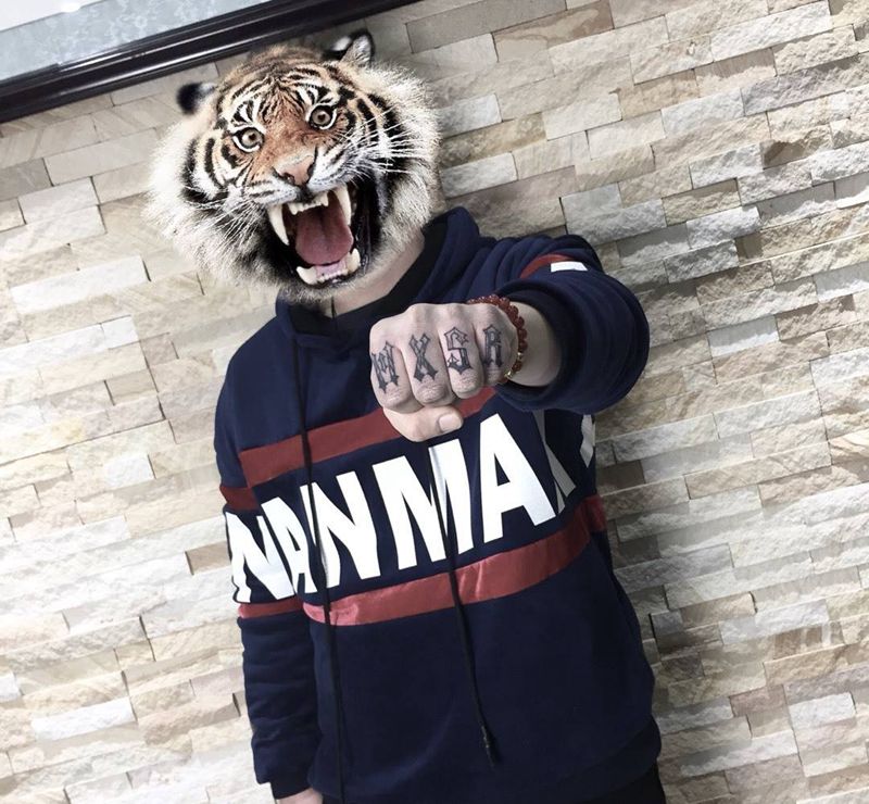 手指字母纹身图片_成品手部欧美字符纹身图案