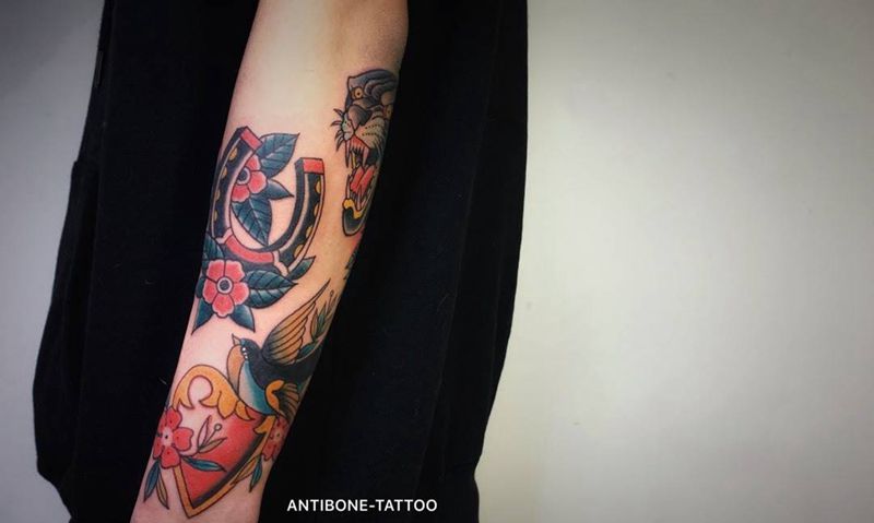 # old school小臂＃纹身图片_手臂腿部Old SchoolNew School纹身图案