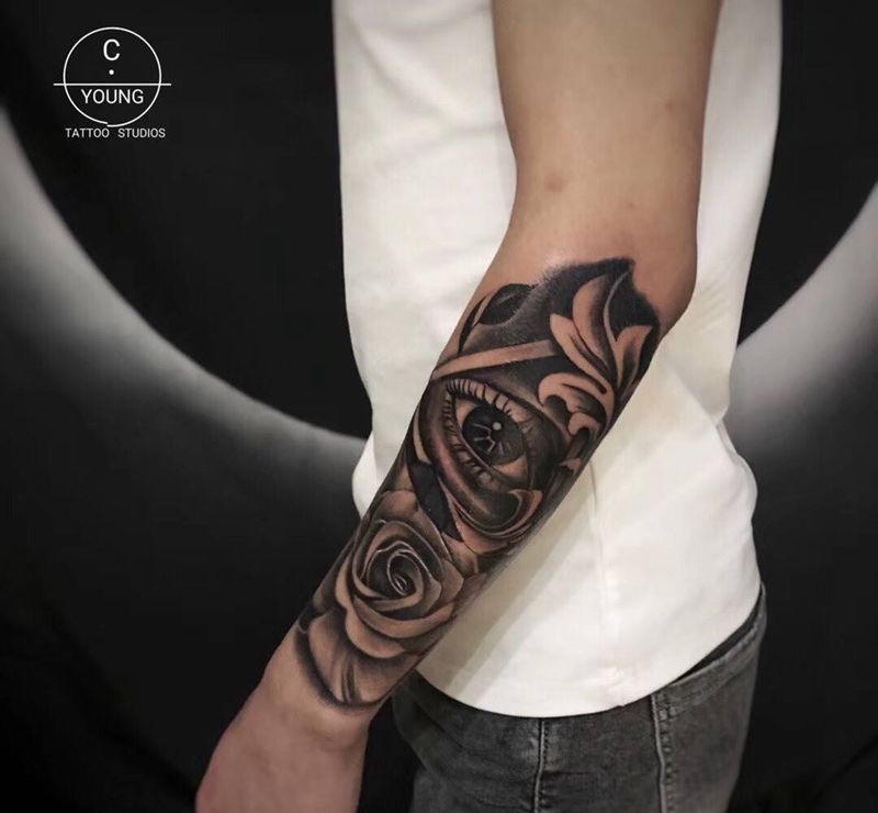 伤疤遮盖纹身图片