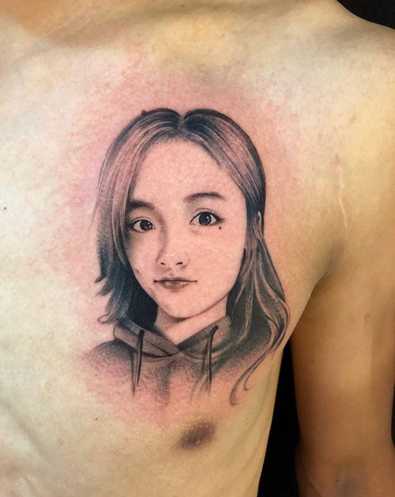 肖像作品。纹身图片_肖像写实胸部人物纹身图案
