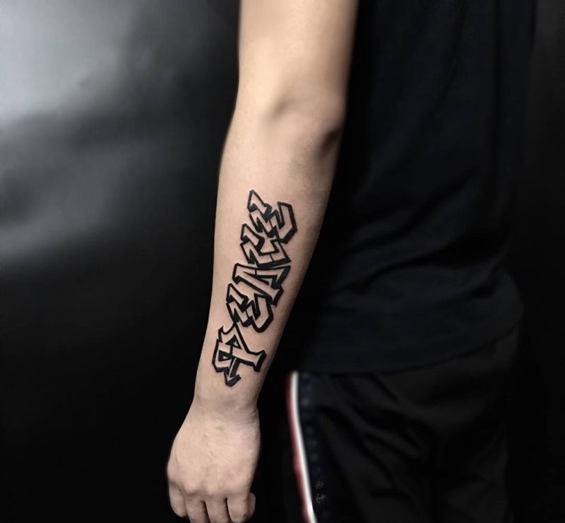 涂鸦花体字纹身图片