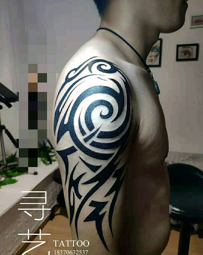 大臂图腾纹身图片_手臂图腾图腾纹身图案