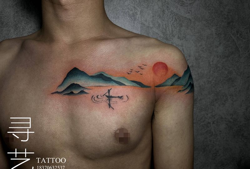山水之间纹身图片_胸部水墨纹身图案