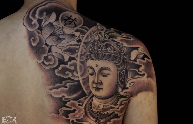 菩萨纹身图片_肩部背部传统宗教原创纹身图案