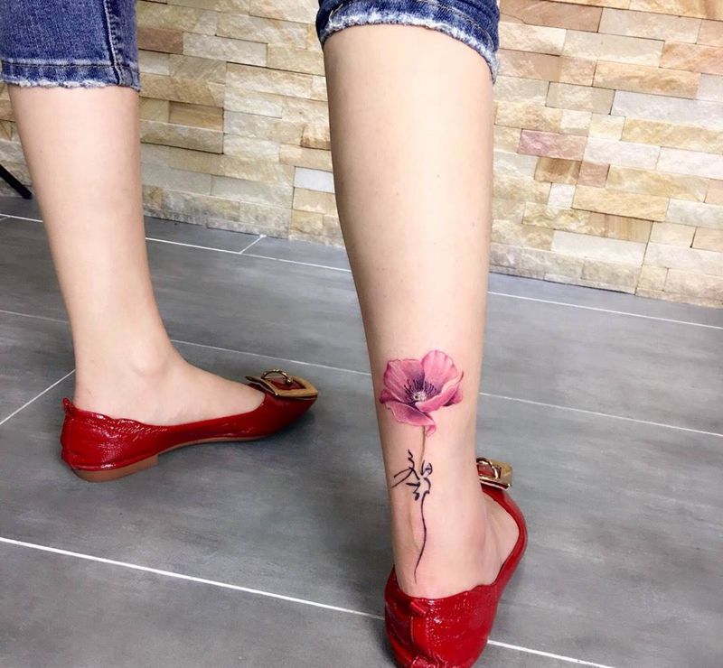 花系纹身纹身图片_成品脚部腿部清新植物纹身图案