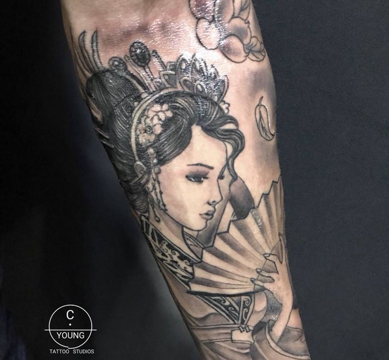 艺妓纹身图片_手臂腿部背部传统国画肖像人物纹身图案