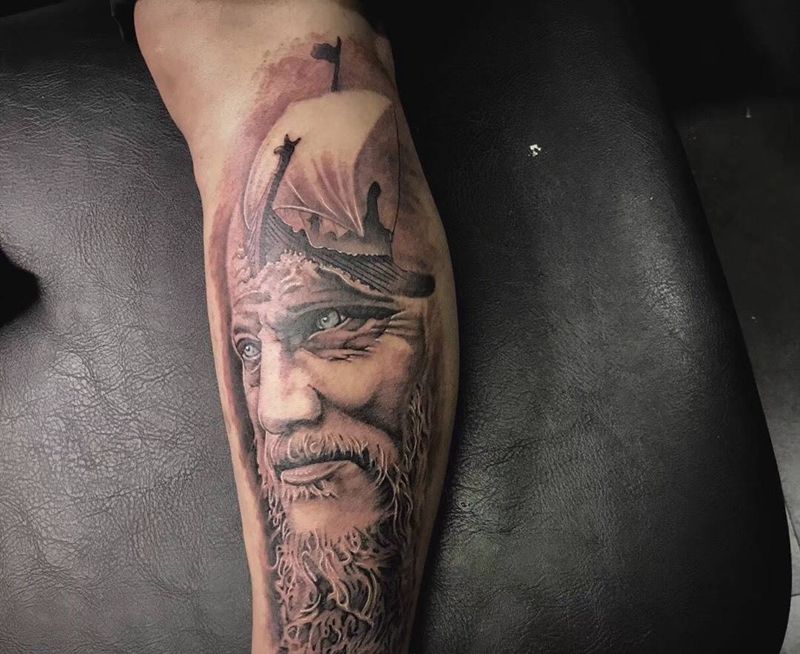 # 老人与海#纹身图片_成品腿部欧美写实人物反骨刺青培训肖像纹身图案