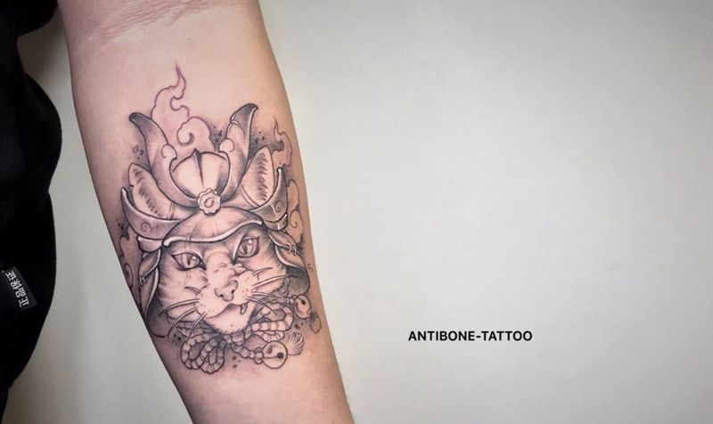 # 猫武士#纹身图片_手臂腿部新传统猫武士武士猫纹身图案