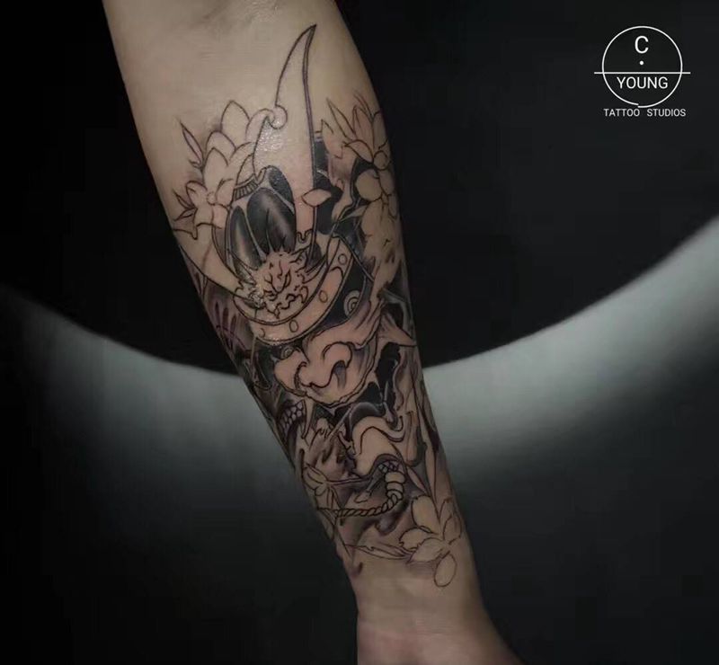 鬼武士纹身图片