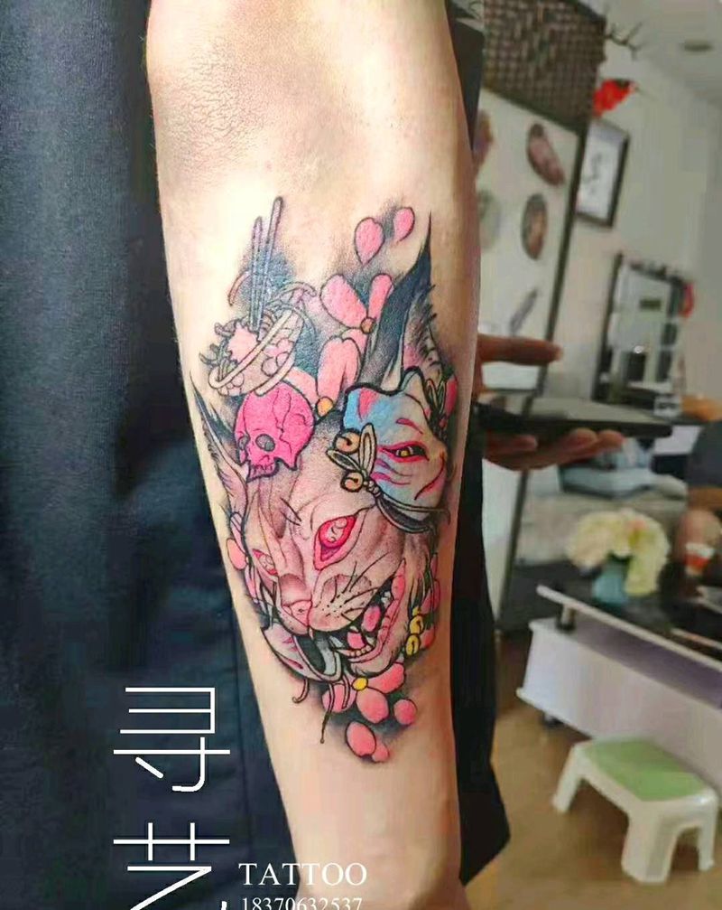 日式水彩猫咪纹身图片_手臂New School猫咪纹身图案