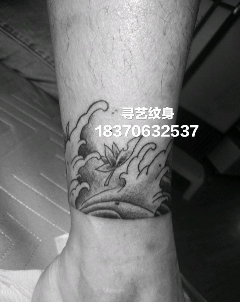 脚环纹身图片