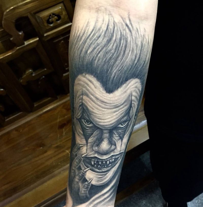 恢复后包小臂纹身图片_成品手臂手部欧美肖像写实人物呀呀刺青纹身图案