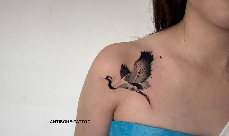 # 鹤#纹身图片_成品肩部传统国画动物反骨刺青培训纹身图案