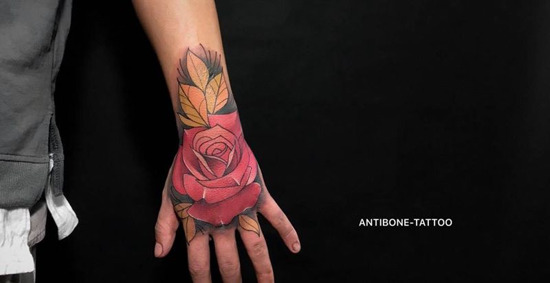 # 爆手背的都是战士#纹身图片_成品手部欧美植物贴纸静物school反骨刺青培训纹身图案