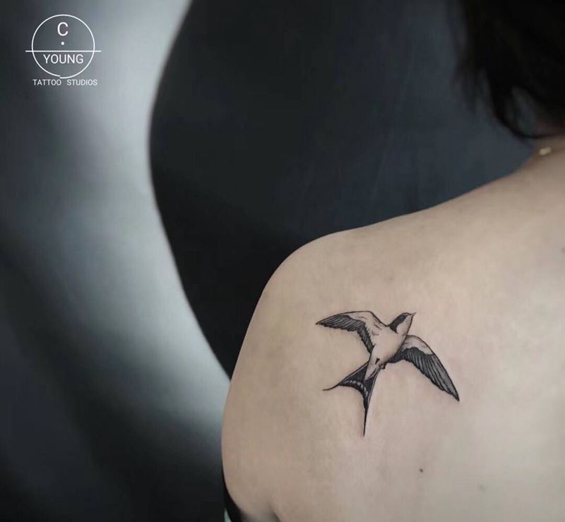 燕子纹身图片