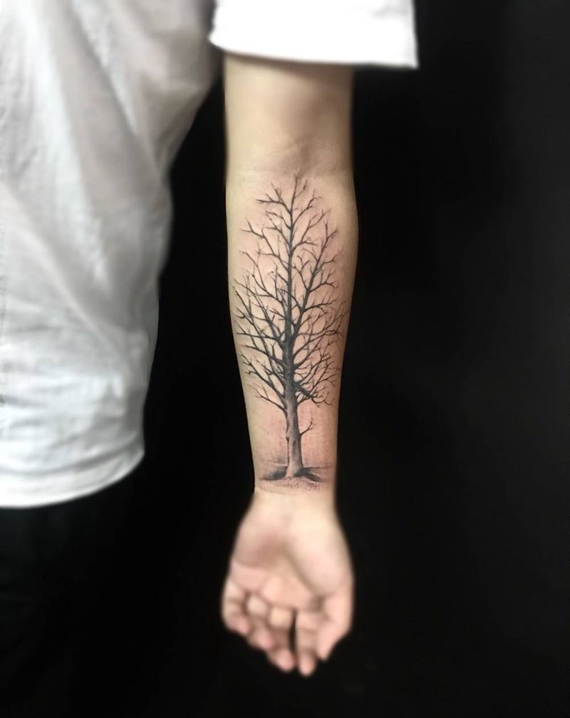 枯树纹身图片