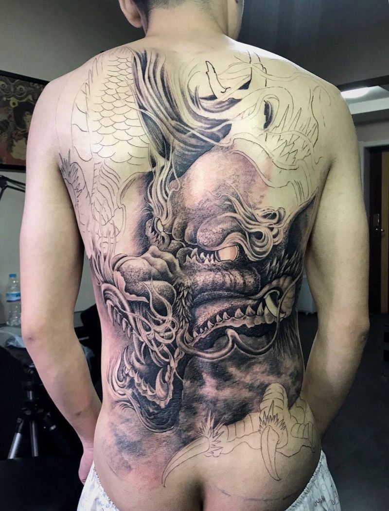 # 满背大龙# 未完成纹身图片_成品背部传统人物动物鬼神反骨刺青培训纹身图案