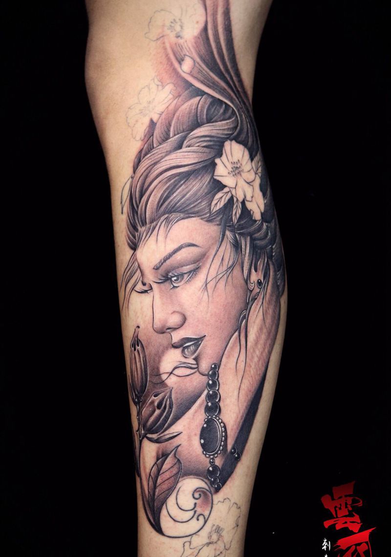 罂粟美人纹身图片_手臂新传统欧美写实纹身图案
